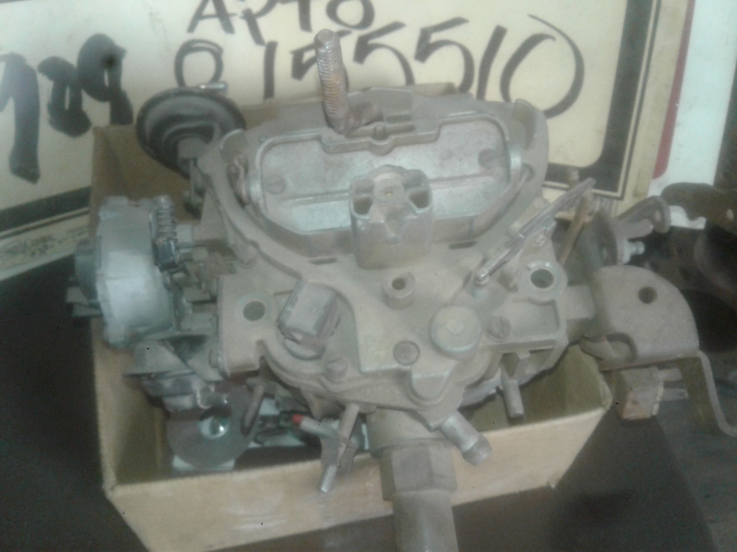 2 barrel Rochester dualjet 210 carburetor