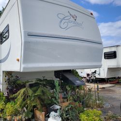Cardinal RV 5th Wheel Trailer Excellent Condition Must Sell Asap