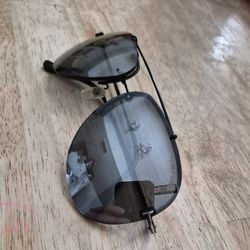 Tom Ford sunglass (Only $30obro)