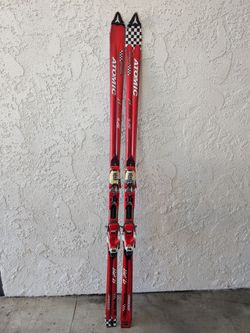 Atomic Beta 9.28 Skis with Bindings