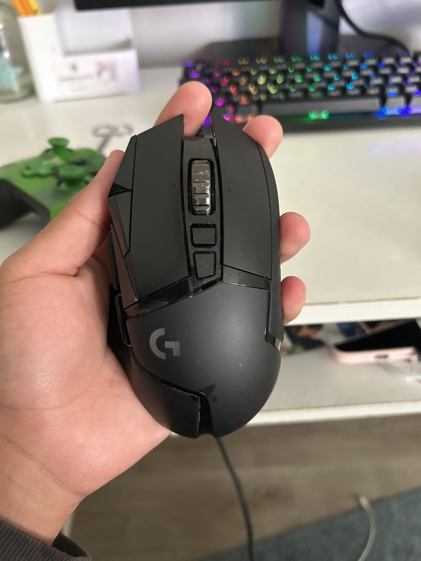 Logitech - G502 HERO Wired Optical Gaming Mouse with RGB Lighting - Black