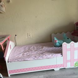 Little Girls House Frames Bed