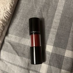 MAC Cream Lipstick 