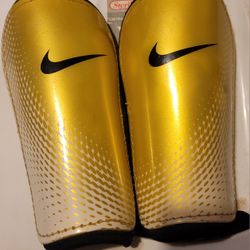 Nike Soccer Mercurial Shinguards