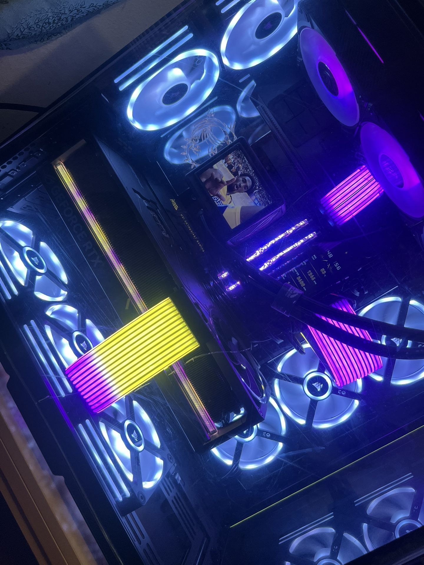 ASUS ROG Astral Nvidia GeForce RTX 5090 & AMD Ryzen 9 9950X3D Custom Gaming PC