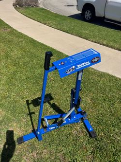 Blue Flame Pitching Machine