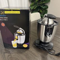Eurolux Electric Juicer (ELCJ-1700 S)