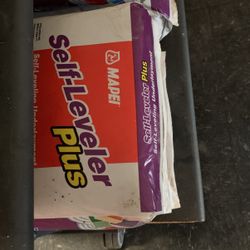 4- 50 Pounds Bags Of Self Leverer Plus