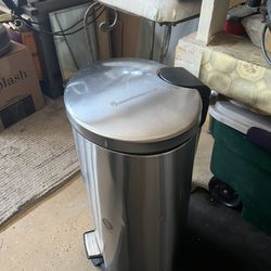 Aluminum (kitchen) Trash Can