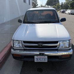 2000 Toyota Tacoma