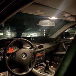 2010 BMW 328i 6 Speed Manual