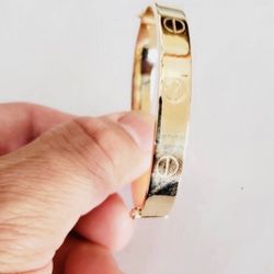 10K Yellow Gold Love ❤️ Bracelet For Wedding 7.5 Inches Long 