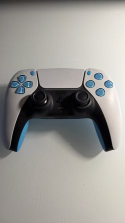 Custom color ps5 controller