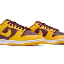 Nike Dunk Low Retro University Gold