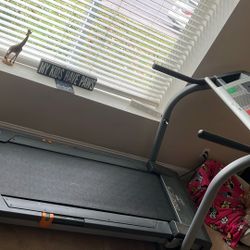 Treadmill 