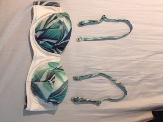 Tropical leaf print bathing suit top