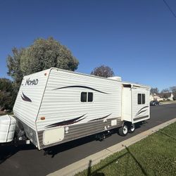 2008 Skyline Nomad 264 With Slide 