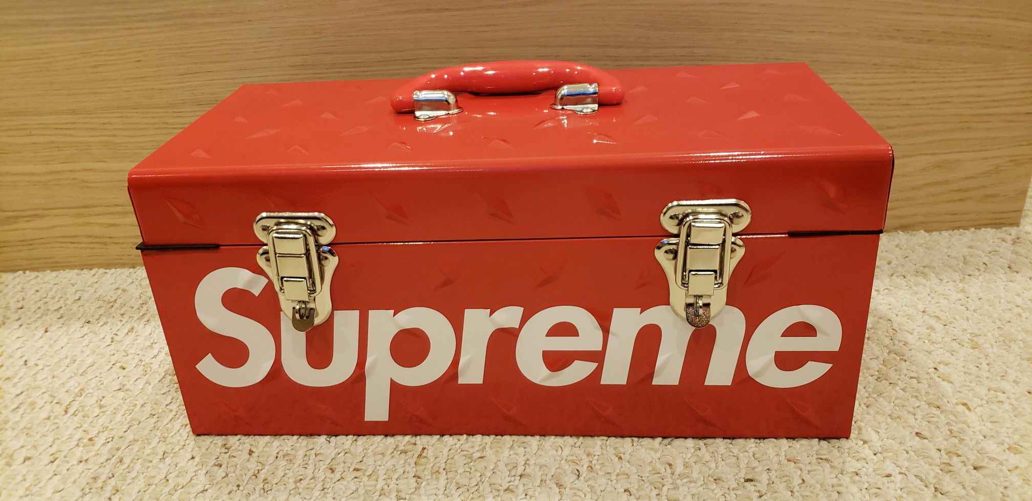 Supreme tool box