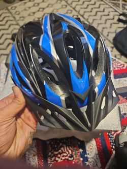 $25 O.B.O. Never Worn! New Mtn Bike Helmet