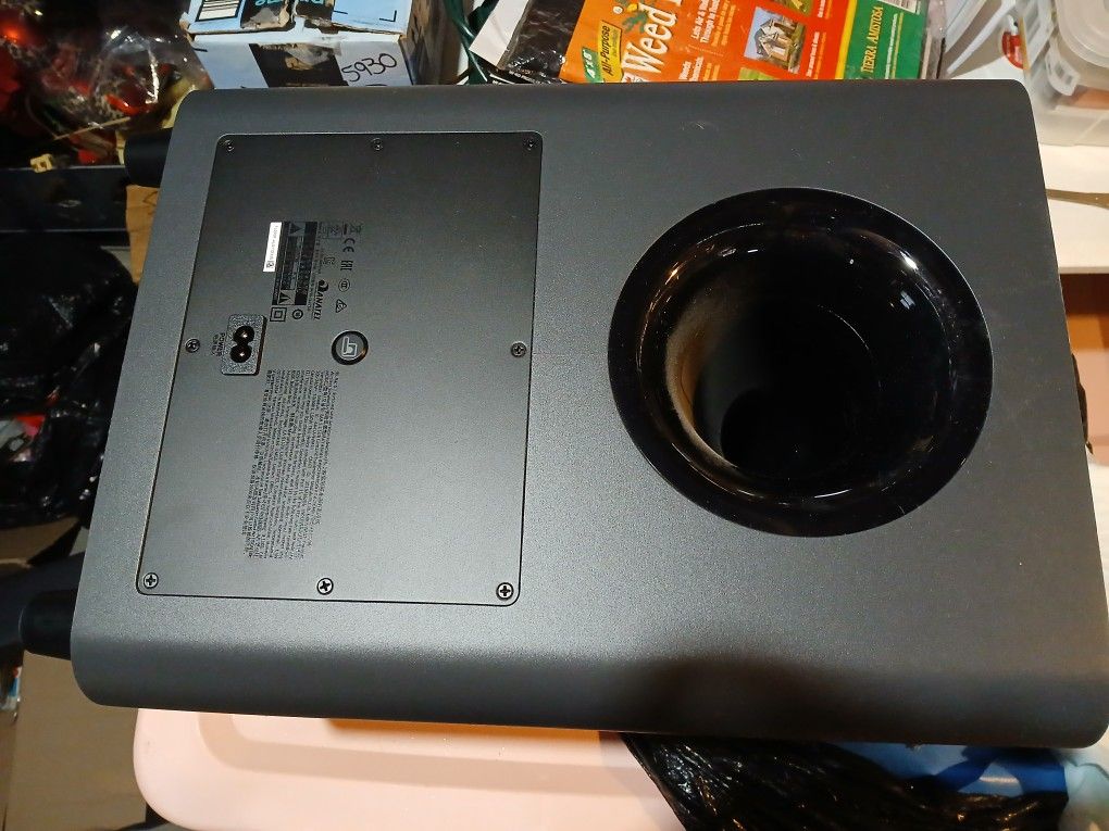 JBL SOUNDBAR, SUBWOOFER WITH REMOTE