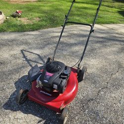 Murray 22" Push Lawn Mower Just Serviced 