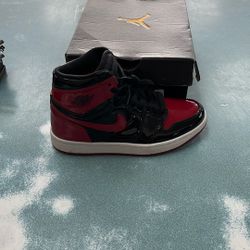 Jordan 1 Retro Patent Bred Shoe Size 6 
