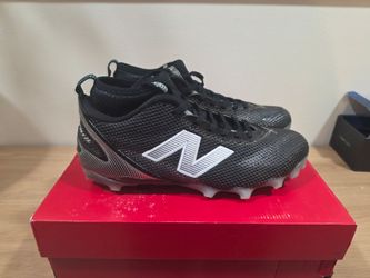 New Balance FreezeLX V5 Lacrosse/Football - Black/White - Men's 9.5 - Preowned to Good Condition