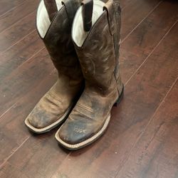 Cowboy Boots 