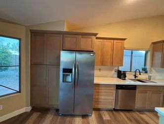 White oak kitchen cabinets