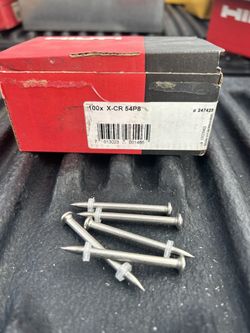 Hilti/Dewalt Hardware