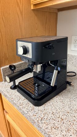 De’Longhi Stilosa Espresso Machine