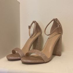 Gold Sparkly Heels Size 7