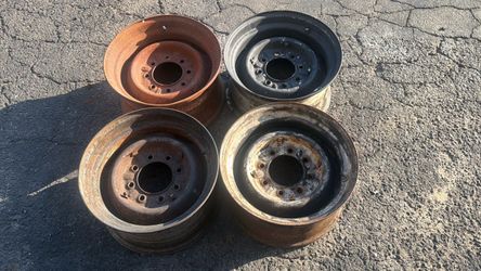 Chevy Or GMC 16.5x8.25 Inch stock steelies With Hubcap Clips
