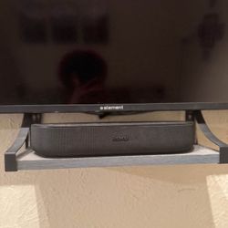 Roku Streambar | 4K/HD/HDR Streaming Media Player & Premium Audio