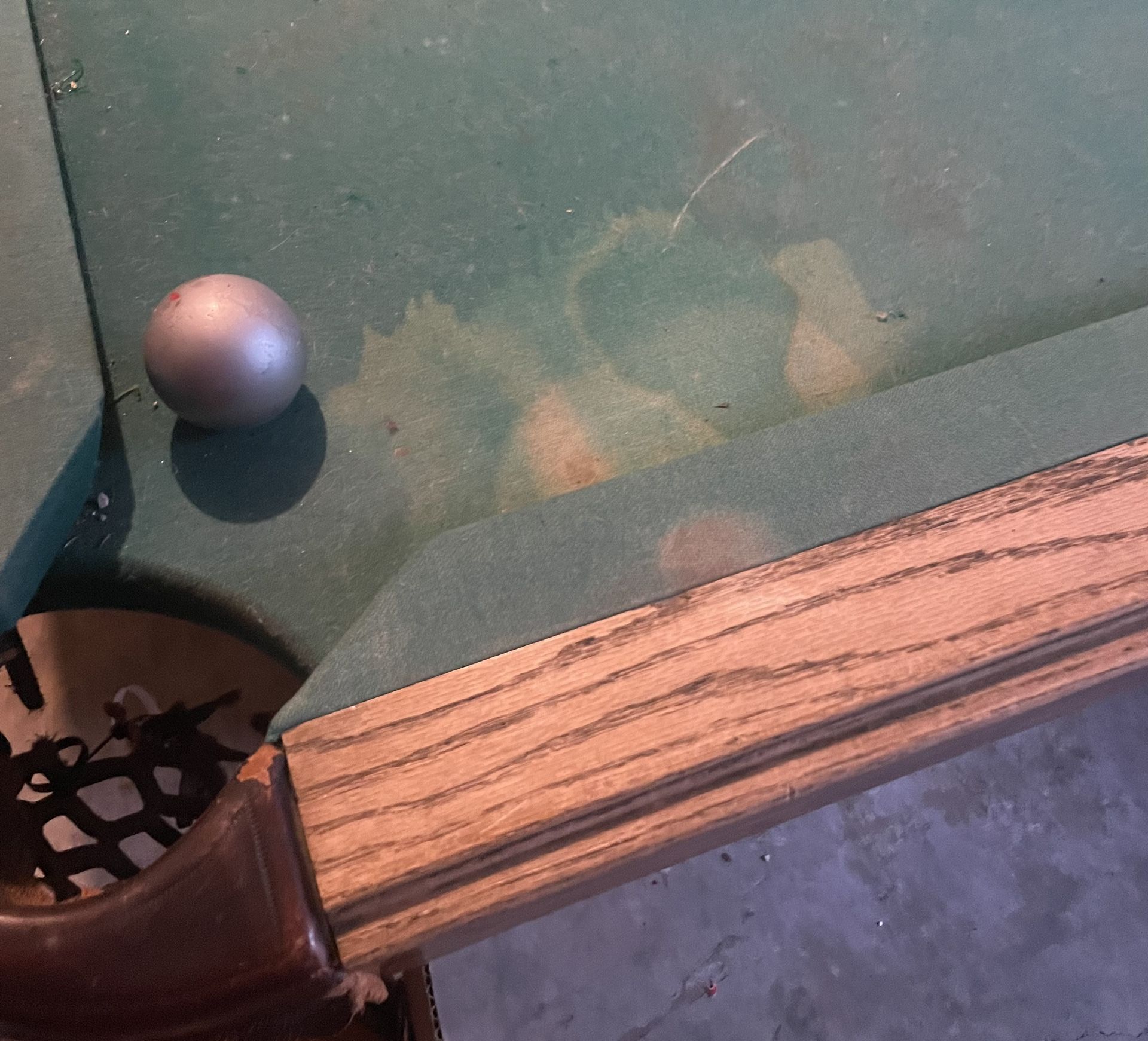 Free Pool Table