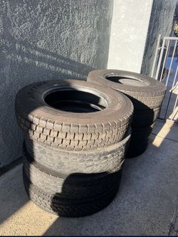 Commercial truck tires