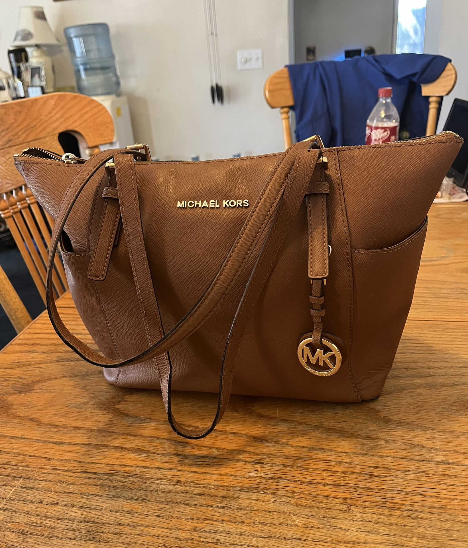 Michael Kors Saffiano Brown Leather Shoulder Bag Tote Purse w/ Gold Metal Accents Some Wear From Use