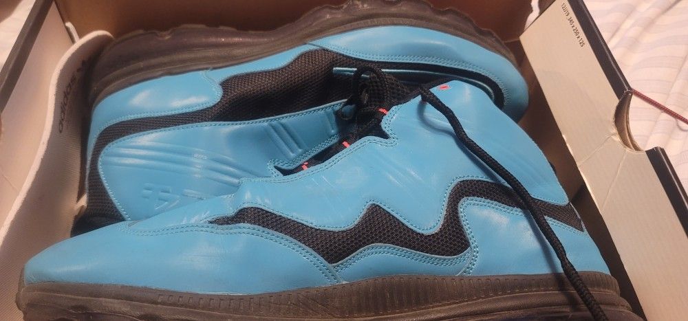 NIKE LIMITED EDITION Ken Griffey Jr.