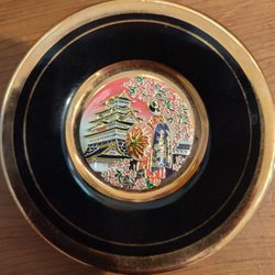 Small Japanese Art Plate