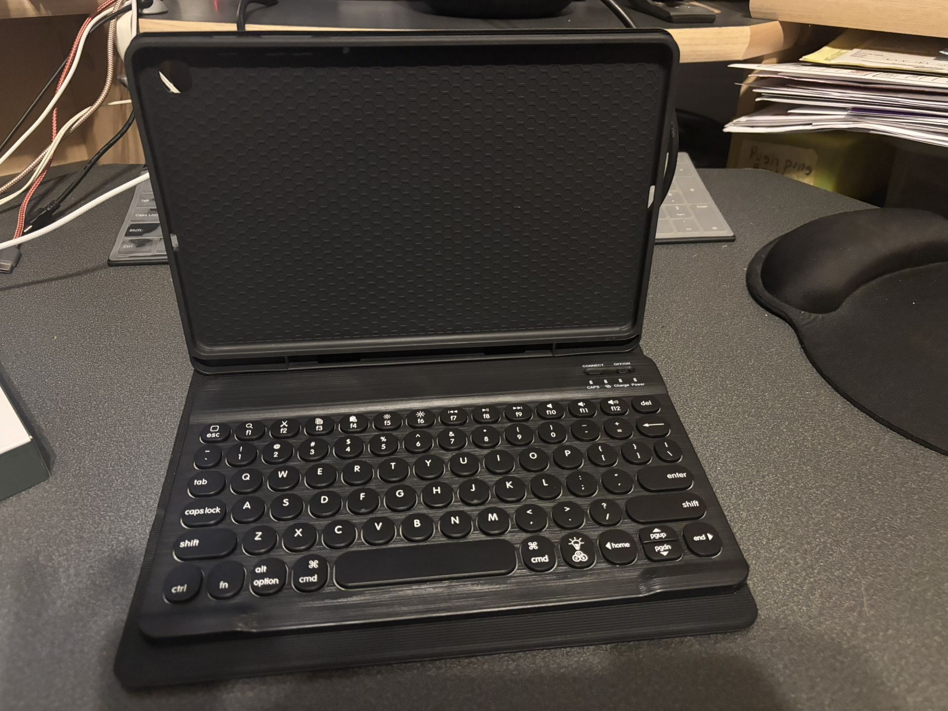 Samsung Tab 6 Lite Keyboard Case