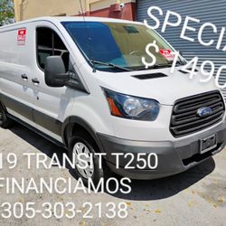 2019 FORD TRANSIT T250 CARGO VAN DE TRABAJO 