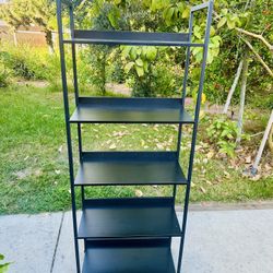5 Tier Wood Shelves Organizer Storage Size Length 23", Width 12", Height 61" New Condition Assembled 