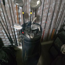 GOLF CLUBS WITH BAG (9 CLUBS SET)
