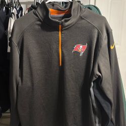 Tampa Bay Buccaneers Sweater