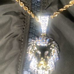 High Quality Small Lion Pendant And Chain