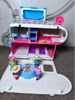 Peppa pig camping truck