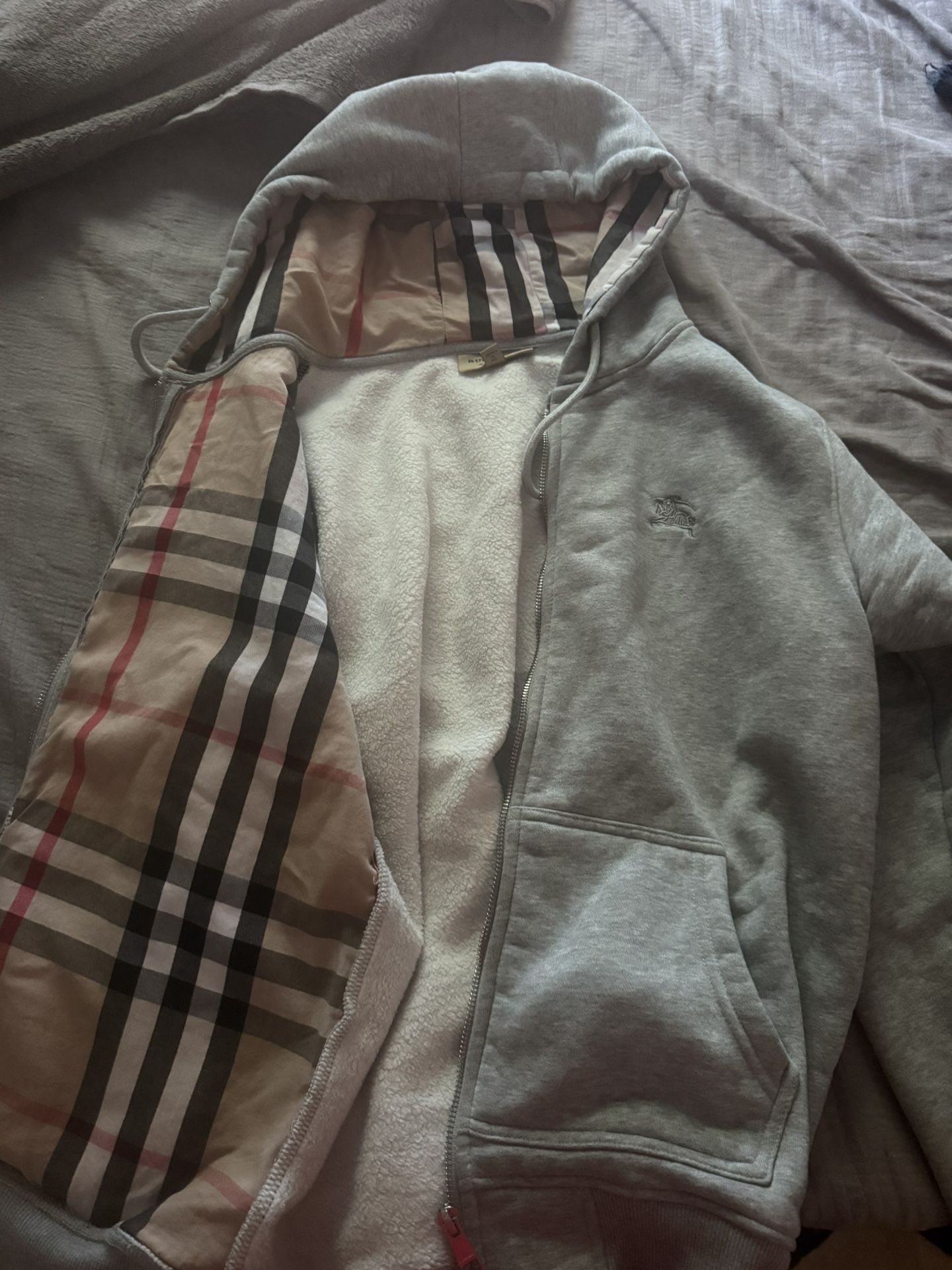 Burberry Sweater 