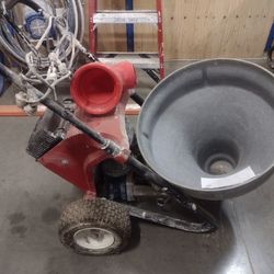 Two Kodiak M2  Texture Sprayer With Cords