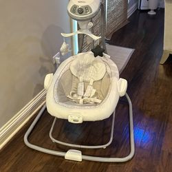 Graco Baby Swing