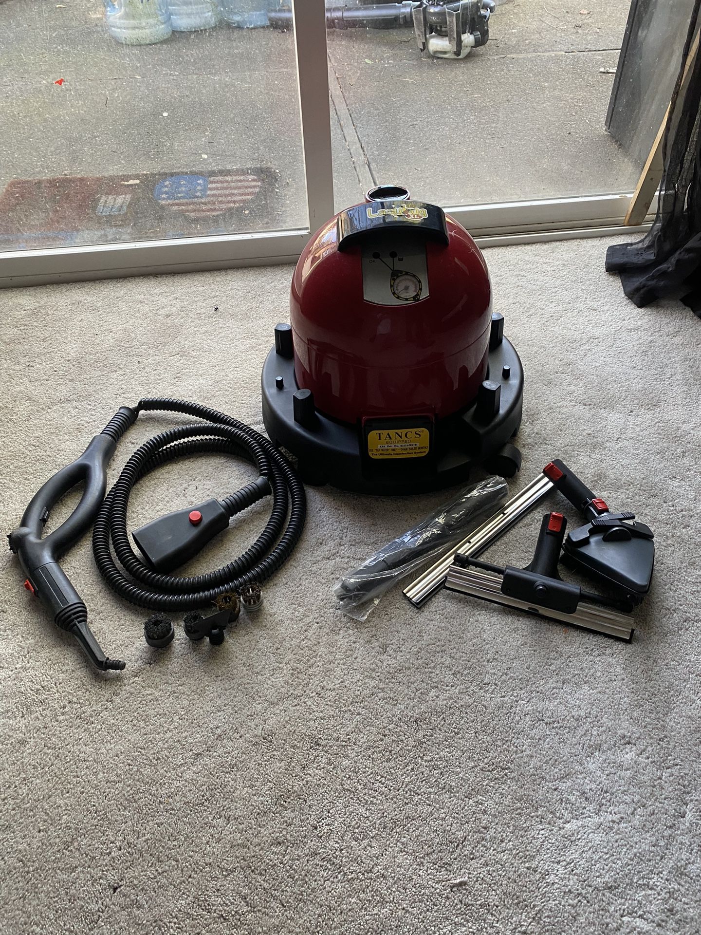 LadyBug XL 2300 Steamer